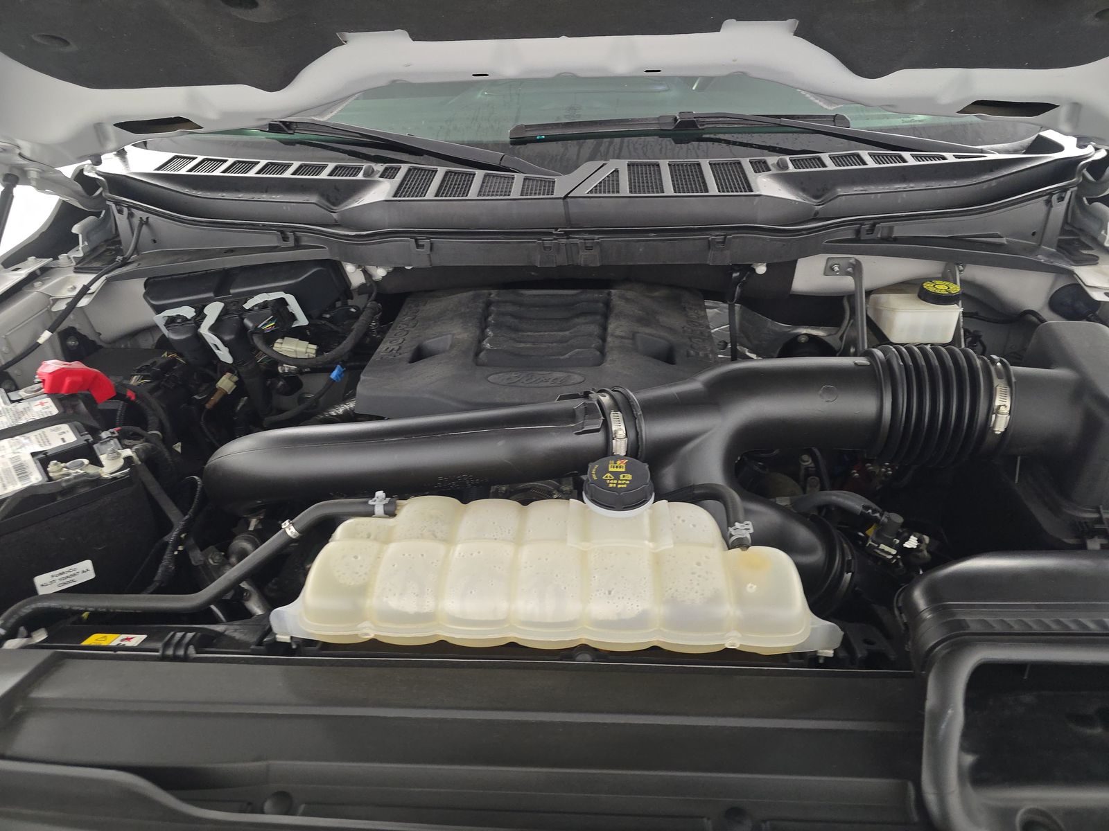 2023 Ford F-150 Lariat AWD