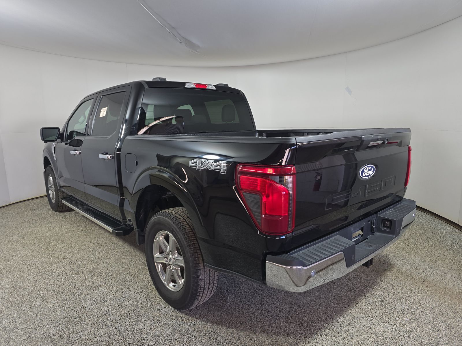 2024 Ford F-150 XLT AWD