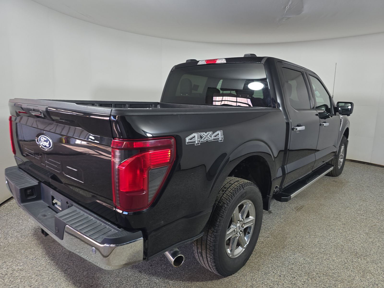 2024 Ford F-150 XLT AWD