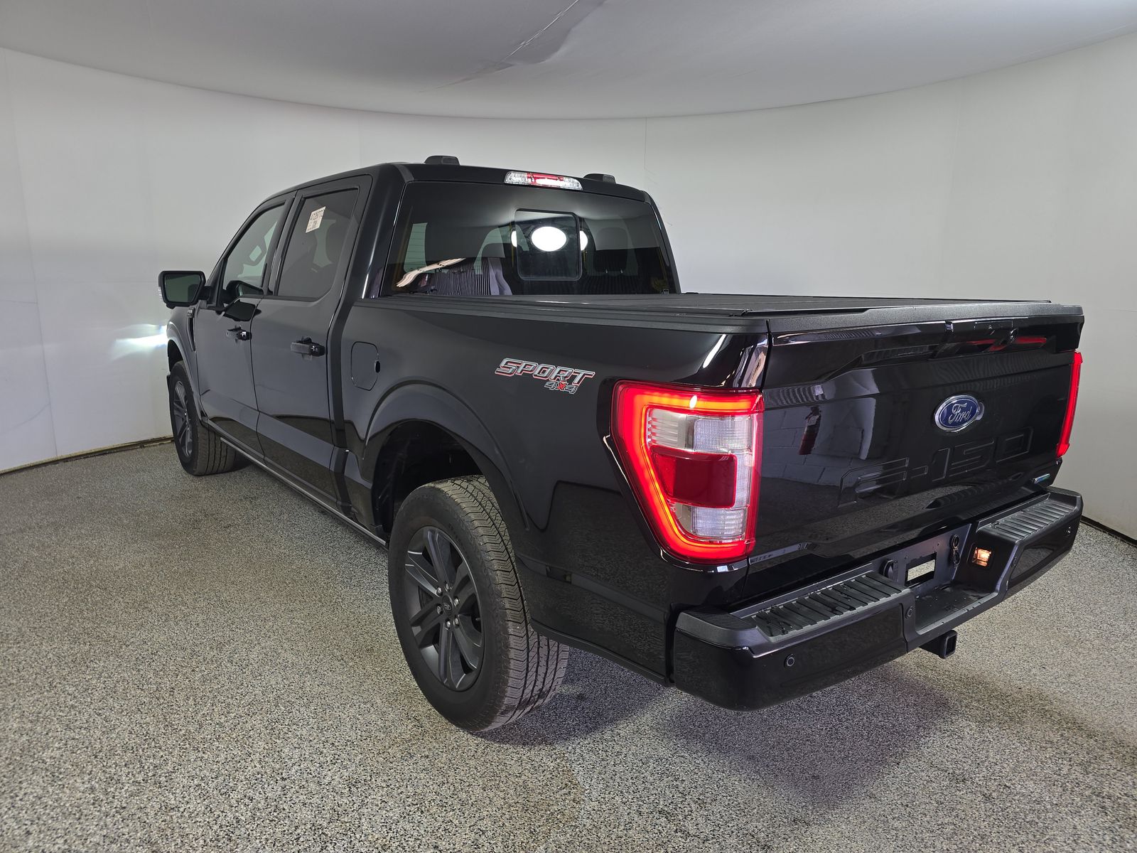 2023 Ford F-150 Lariat AWD