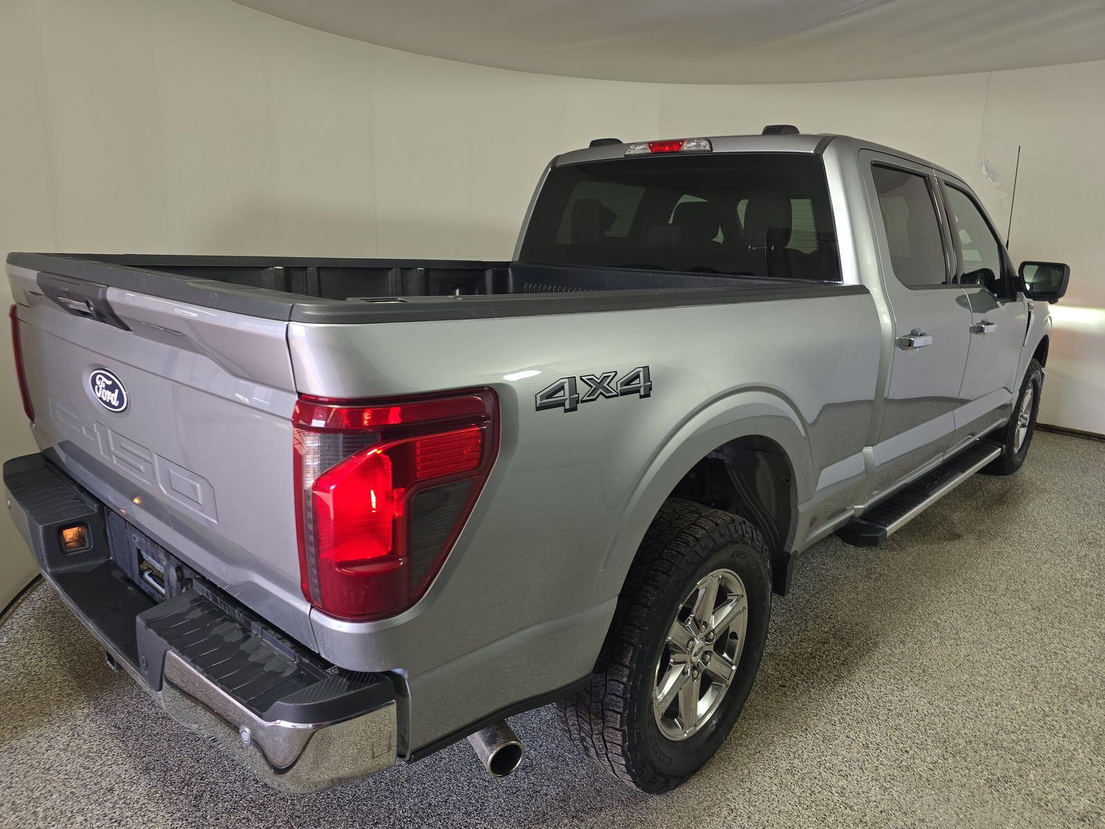 2024 Ford F-150 XLT AWD