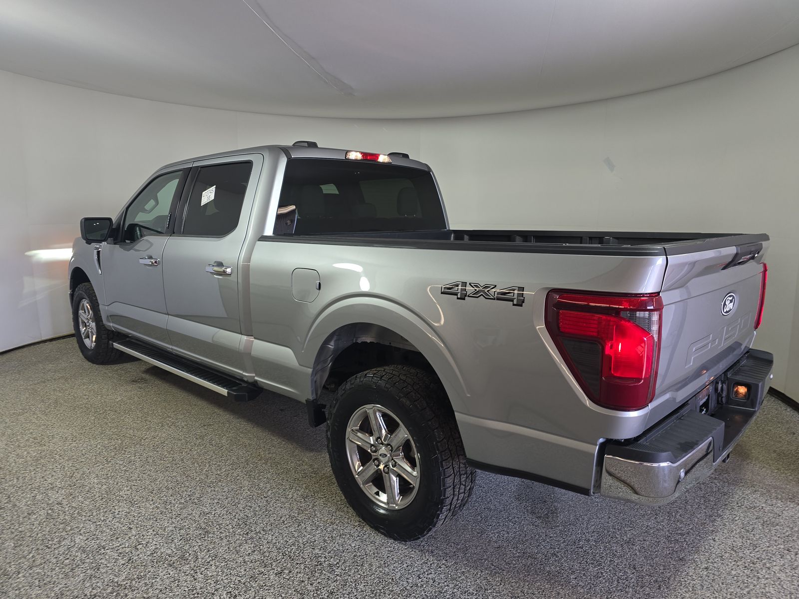 2024 Ford F-150 XLT AWD