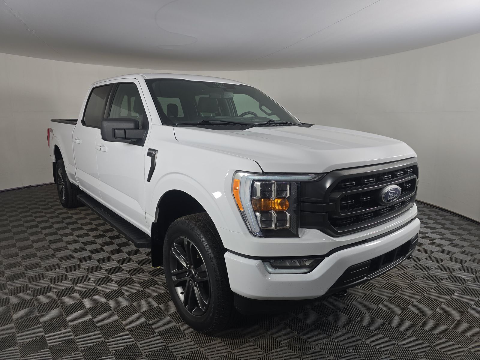 2022 Ford F-150 XLT AWD