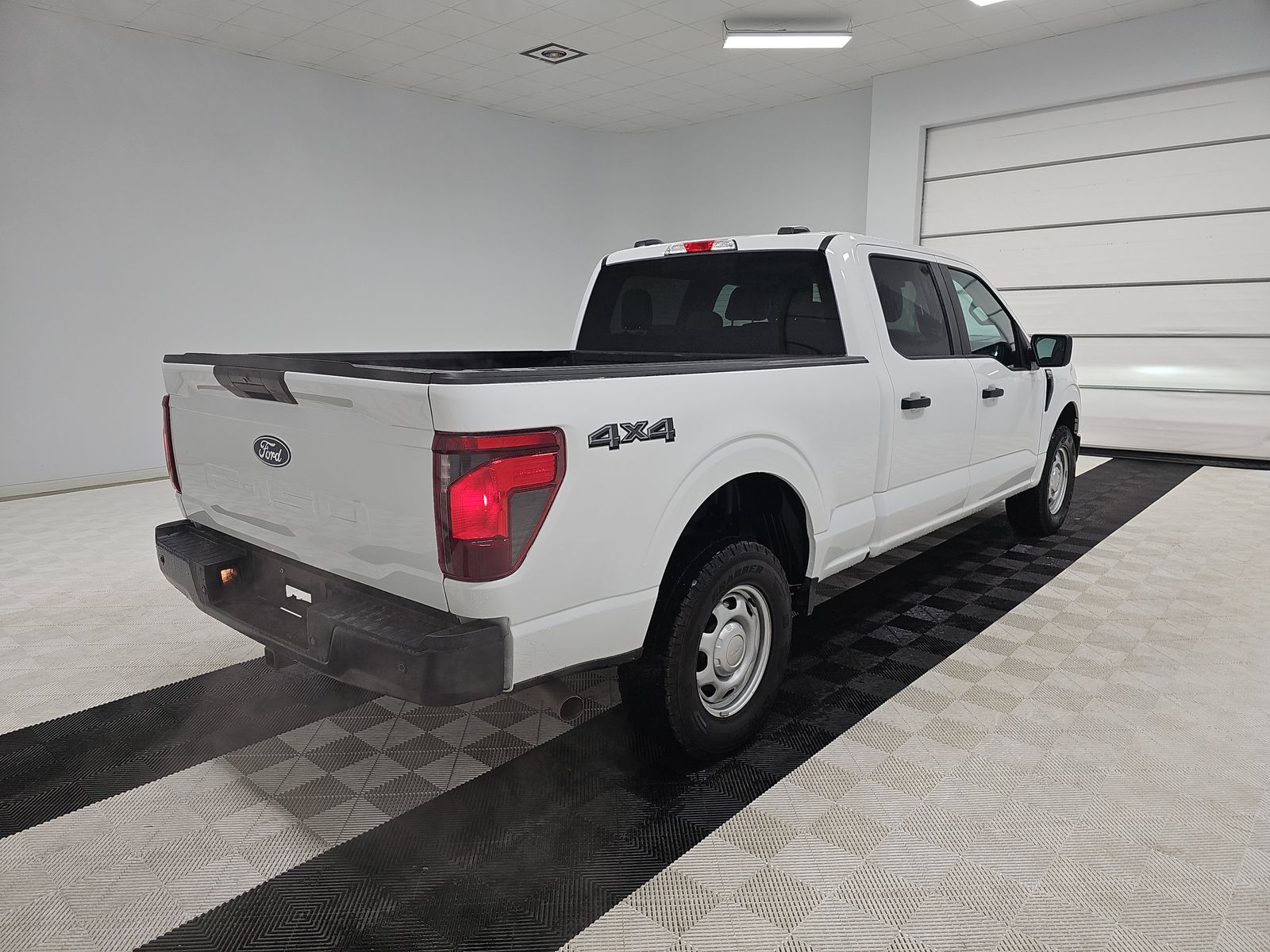 2024 Ford F-150 XL AWD