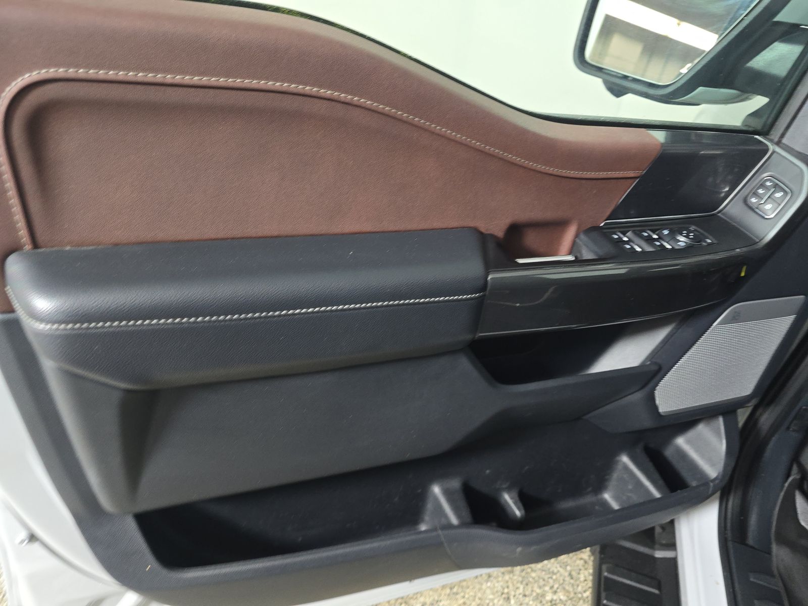 2023 Ford F-150 Hybrid Lariat AWD