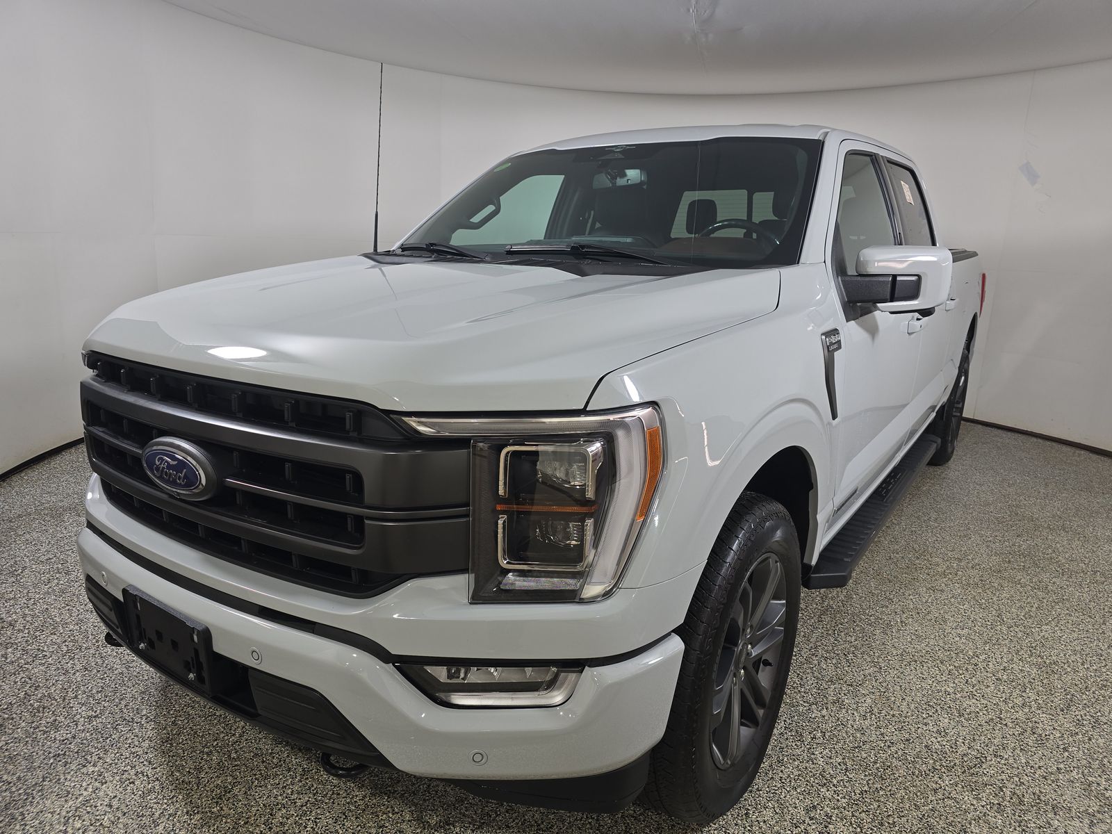 2023 Ford F-150 Hybrid Lariat AWD