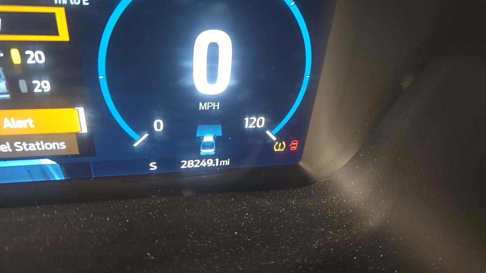 2023 Ford F-150 Hybrid Lariat AWD