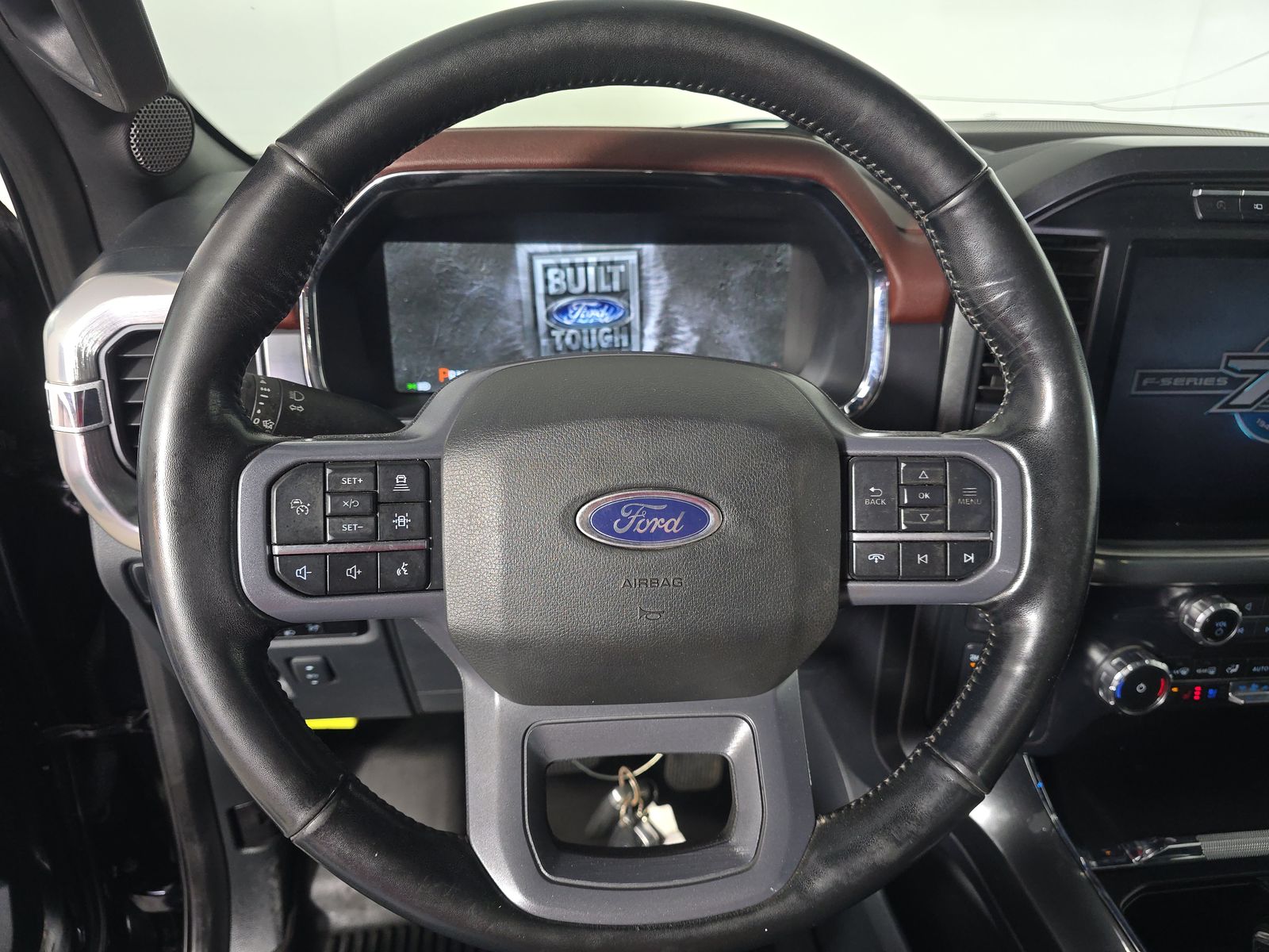 2023 Ford F-150 Lariat AWD