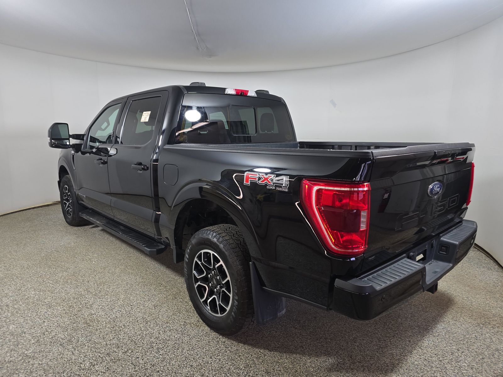 2023 Ford F-150 Hybrid XLT AWD