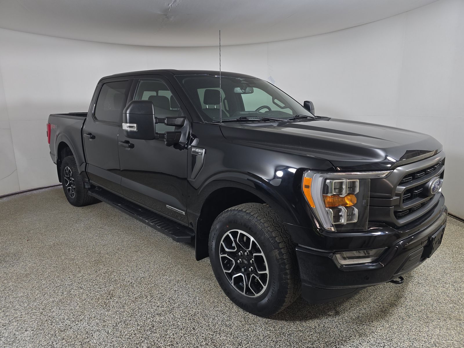 2023 Ford F-150 Hybrid XLT AWD