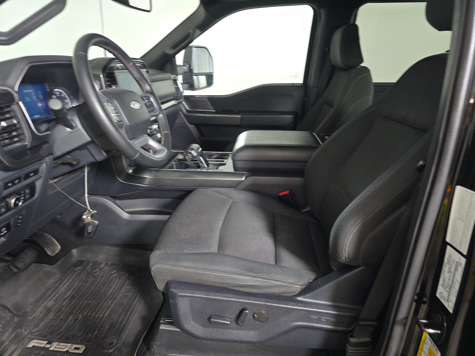 2023 Ford F-150 Hybrid XLT AWD