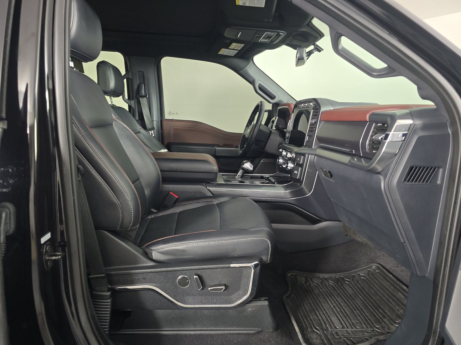 2023 Ford F-150 Lariat AWD