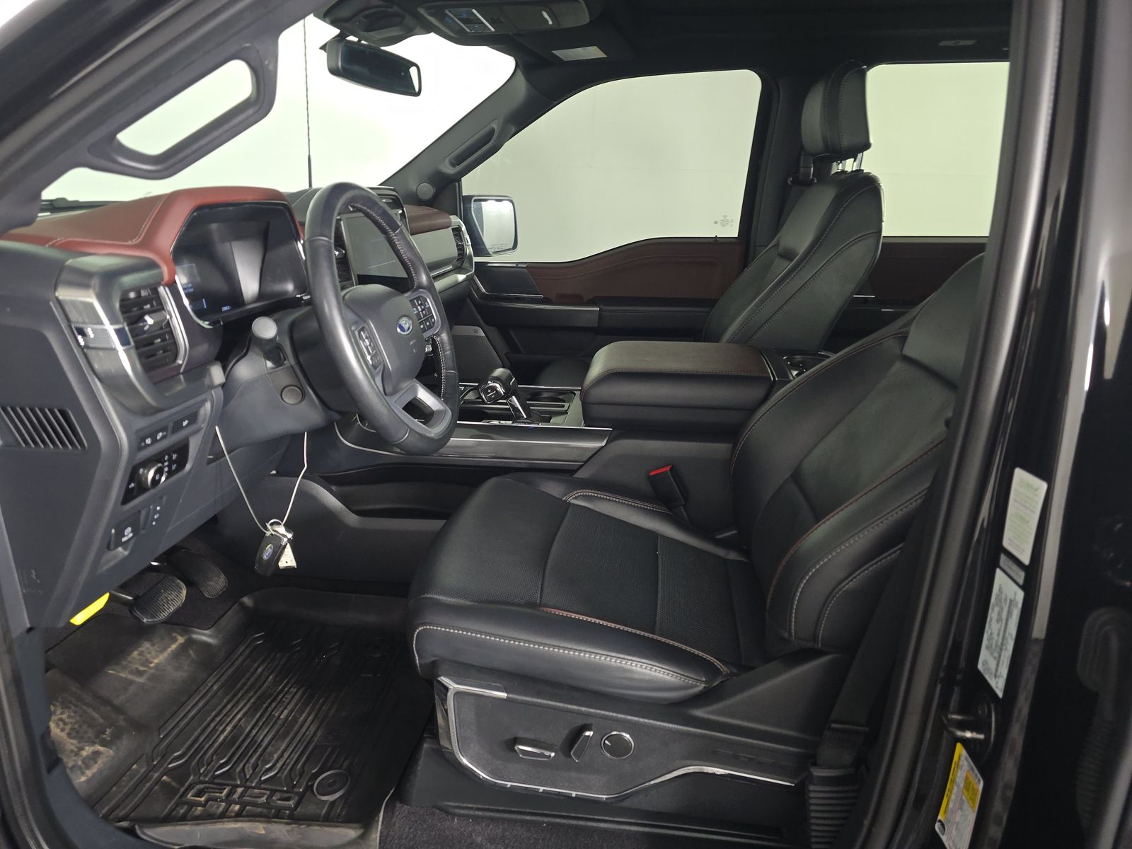 2023 Ford F-150 Lariat AWD