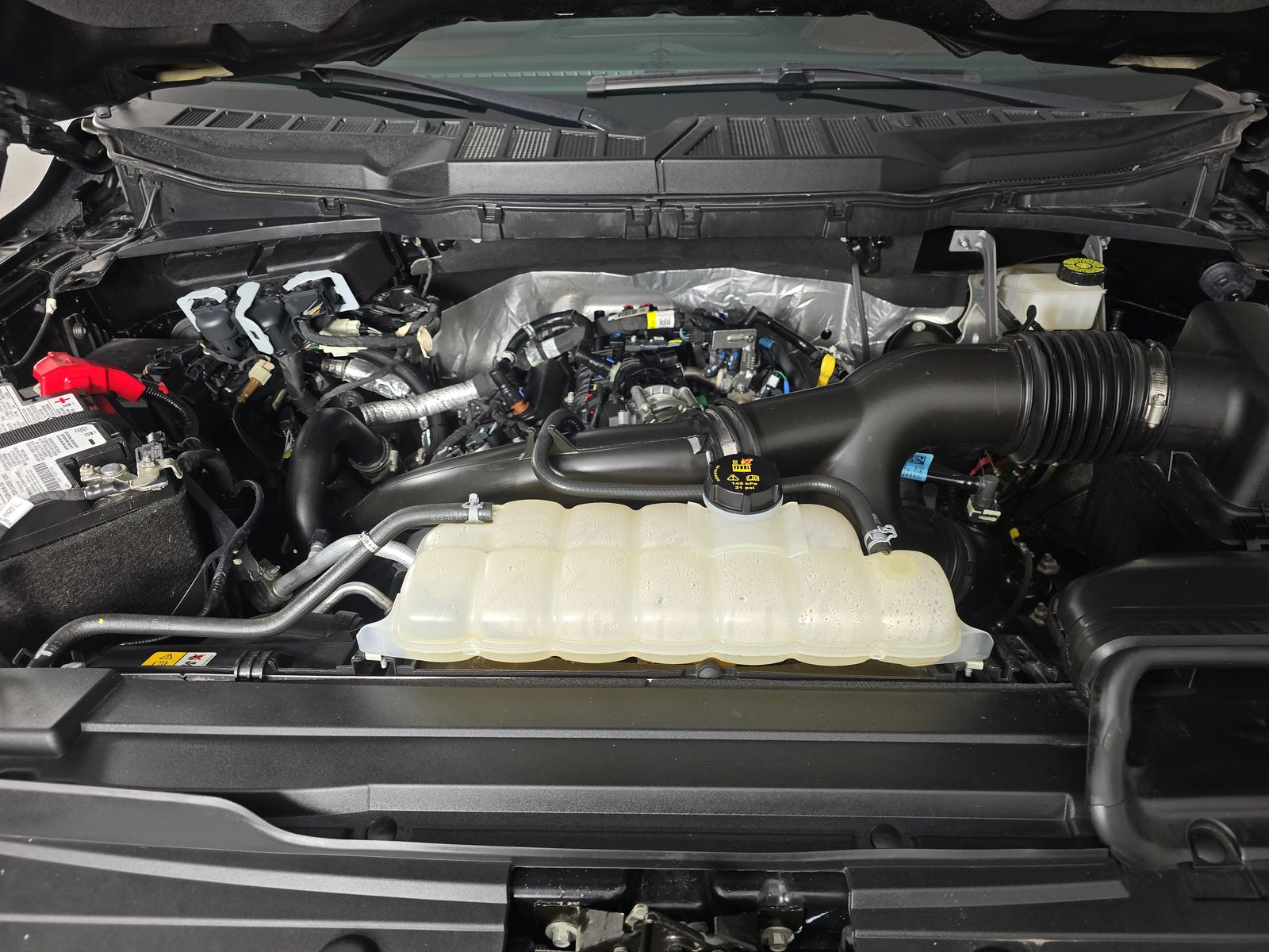 2023 Ford F-150 Lariat AWD