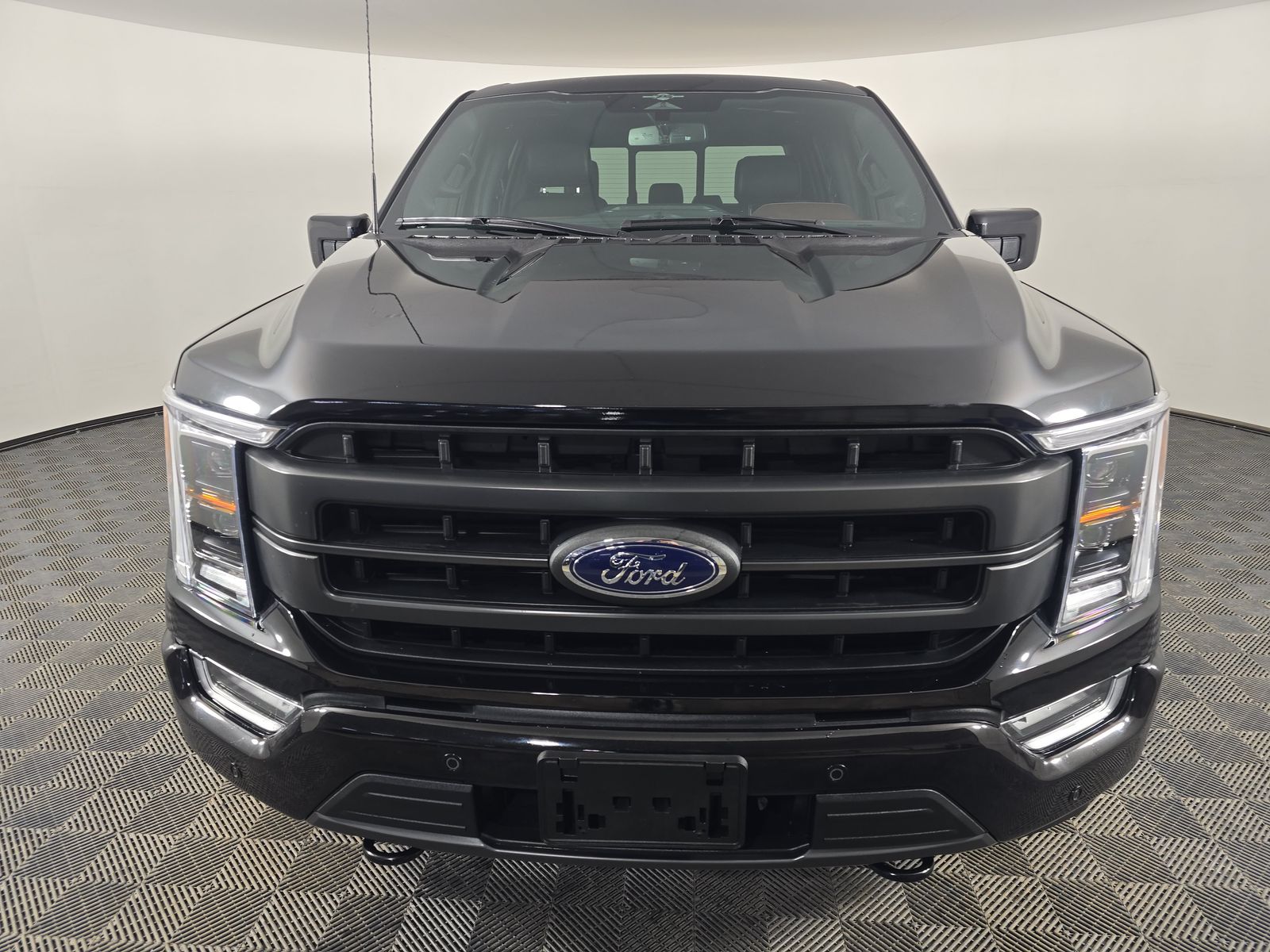 2023 Ford F-150 Lariat AWD