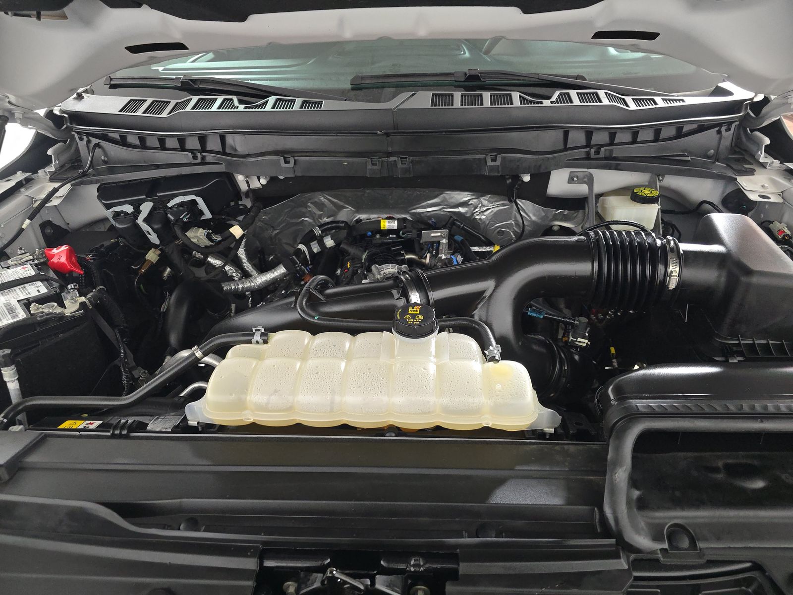 2023 Ford F-150 Lariat AWD