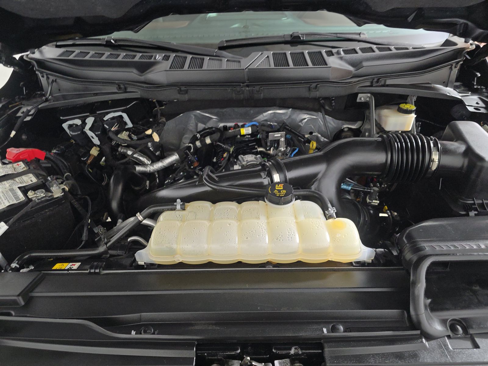 2023 Ford F-150 Lariat AWD