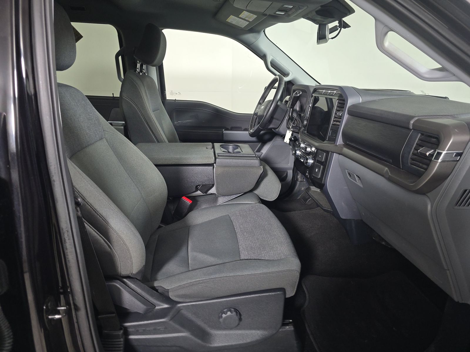 2024 Ford F-150 XLT AWD