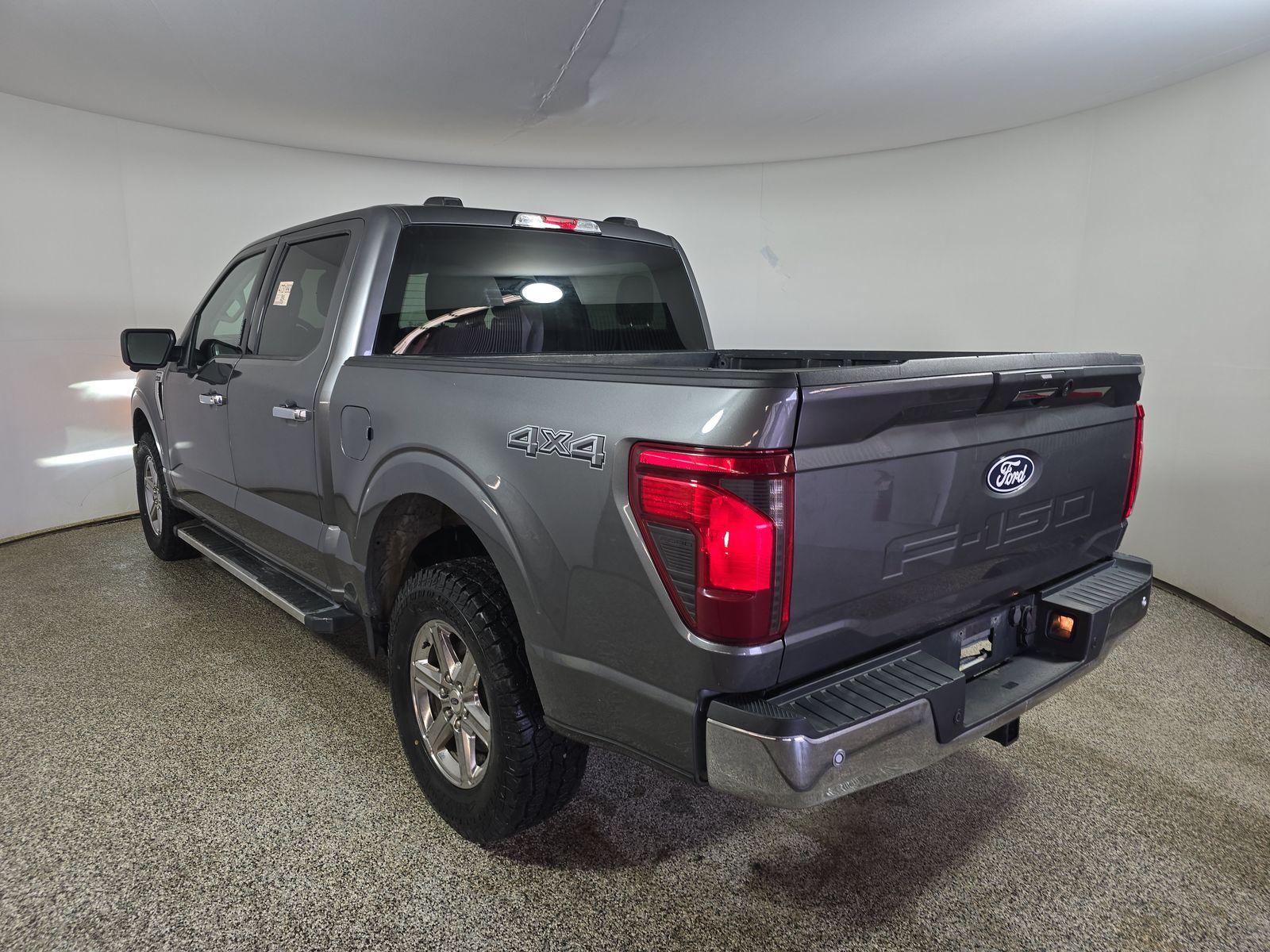 2024 Ford F-150 XLT AWD