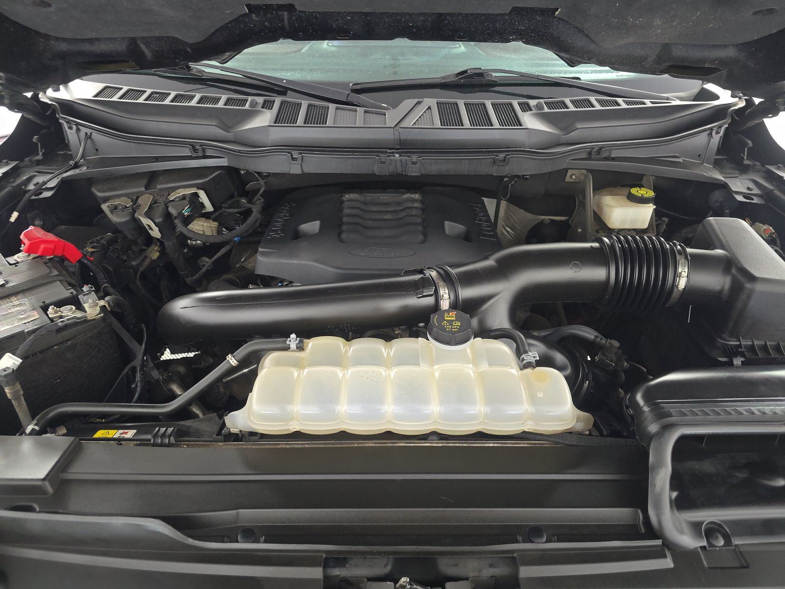 2023 Ford F-150 Lariat AWD