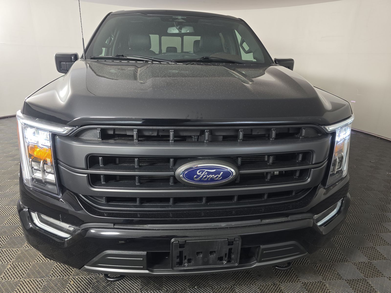 2023 Ford F-150 Lariat AWD