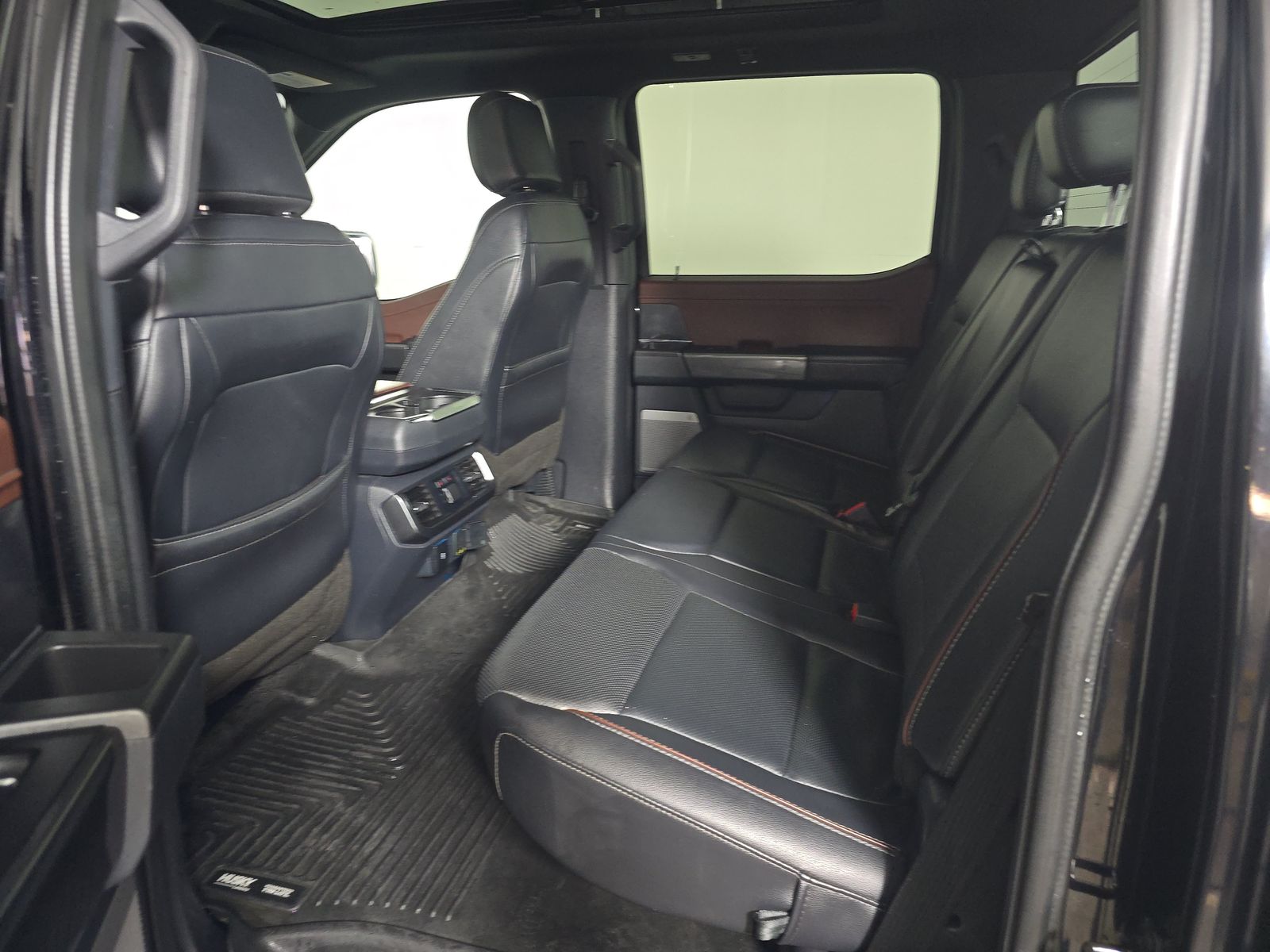 2023 Ford F-150 Lariat AWD