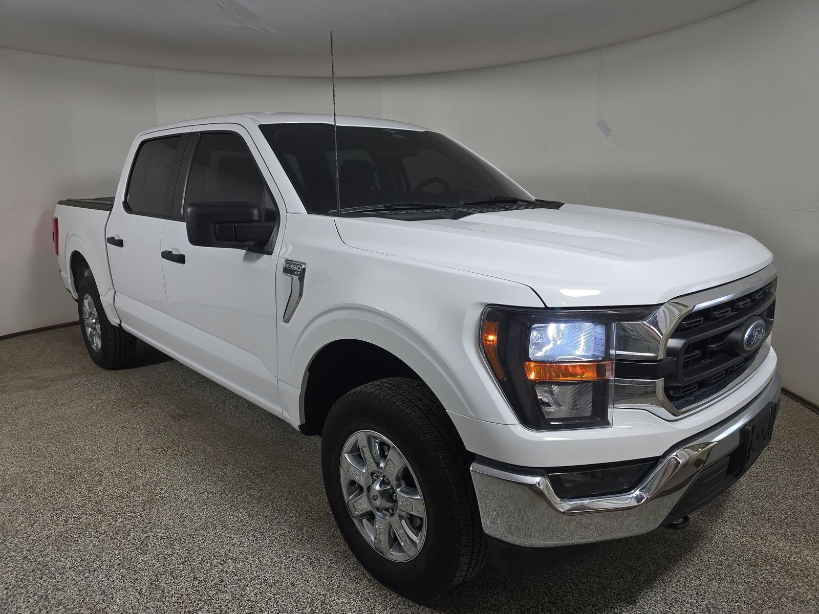 2023 Ford F-150 XLT AWD