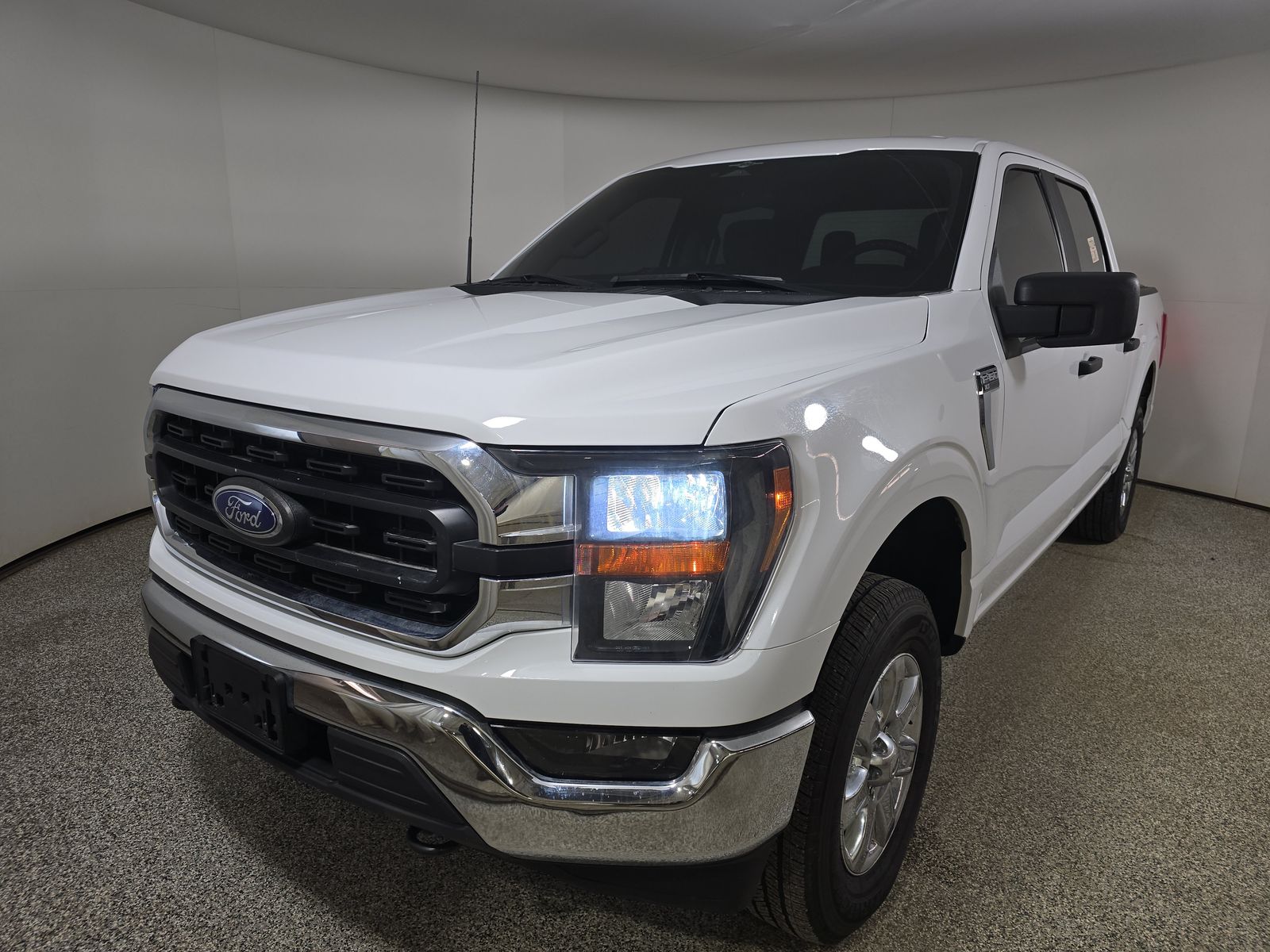 2023 Ford F-150 XLT AWD