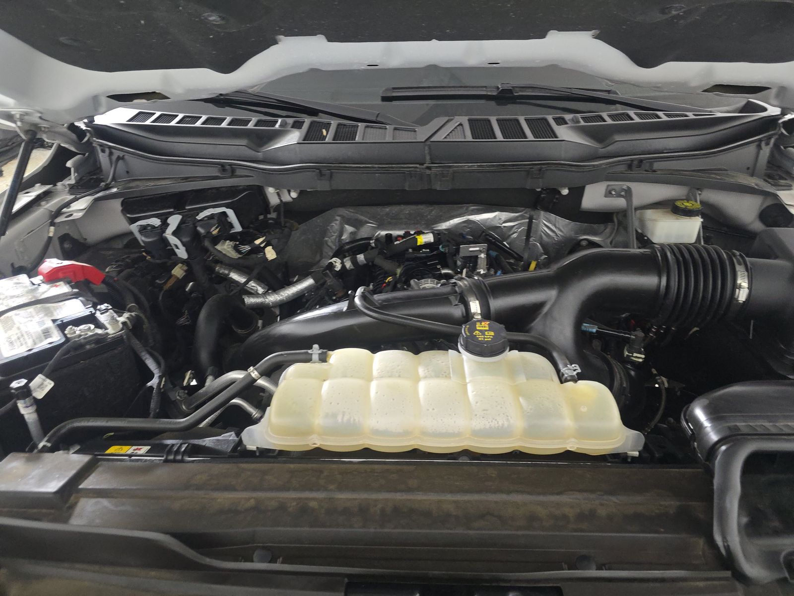 2023 Ford F-150 Lariat AWD