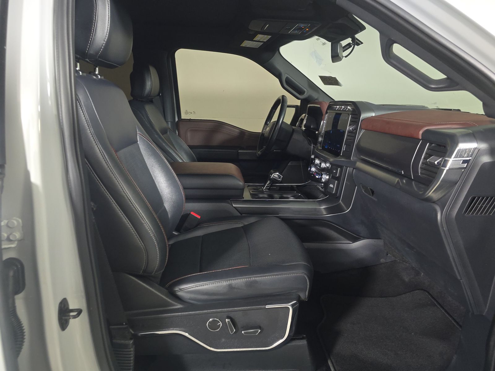 2023 Ford F-150 Lariat AWD