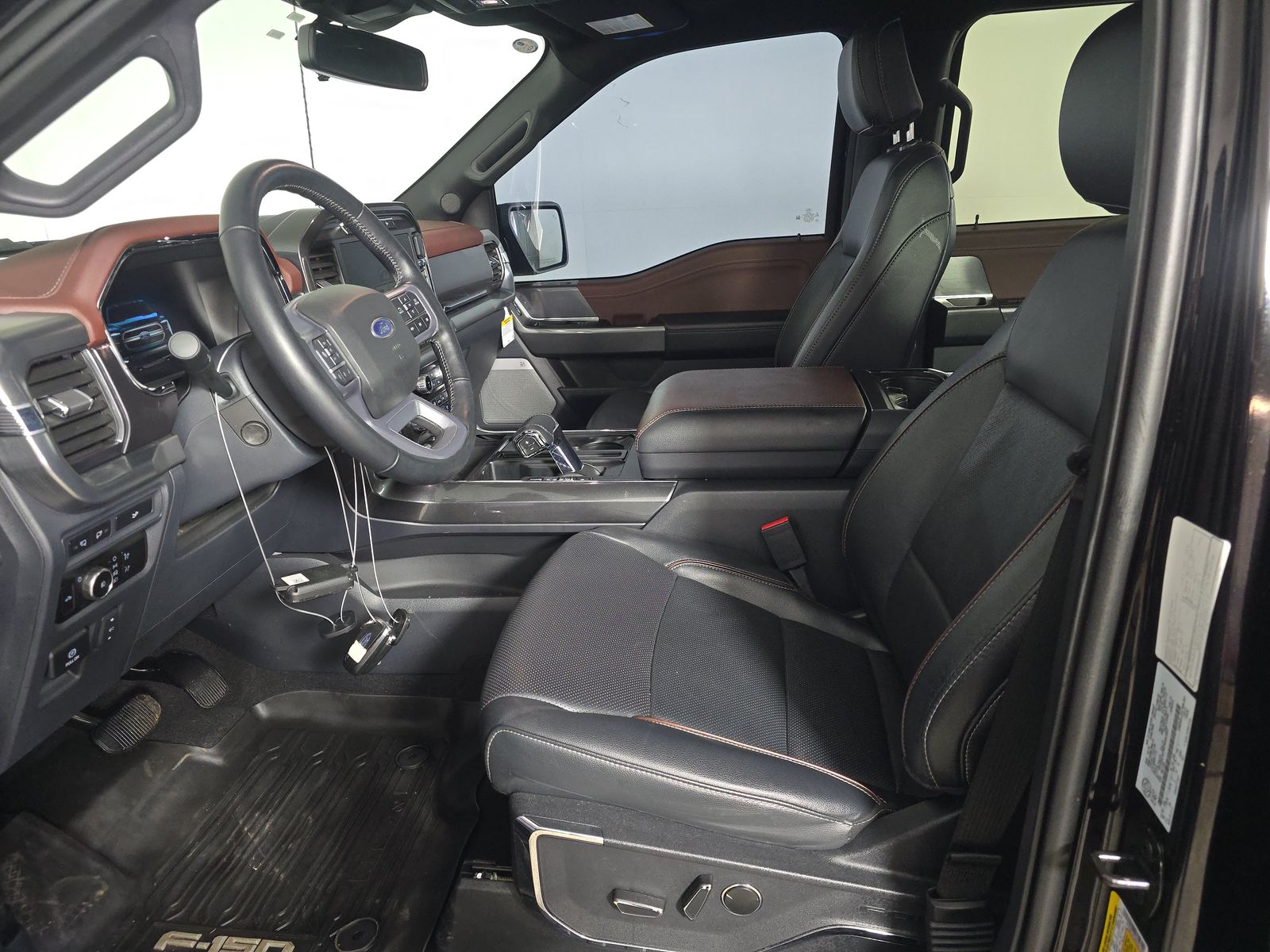 2023 Ford F-150 Lariat AWD