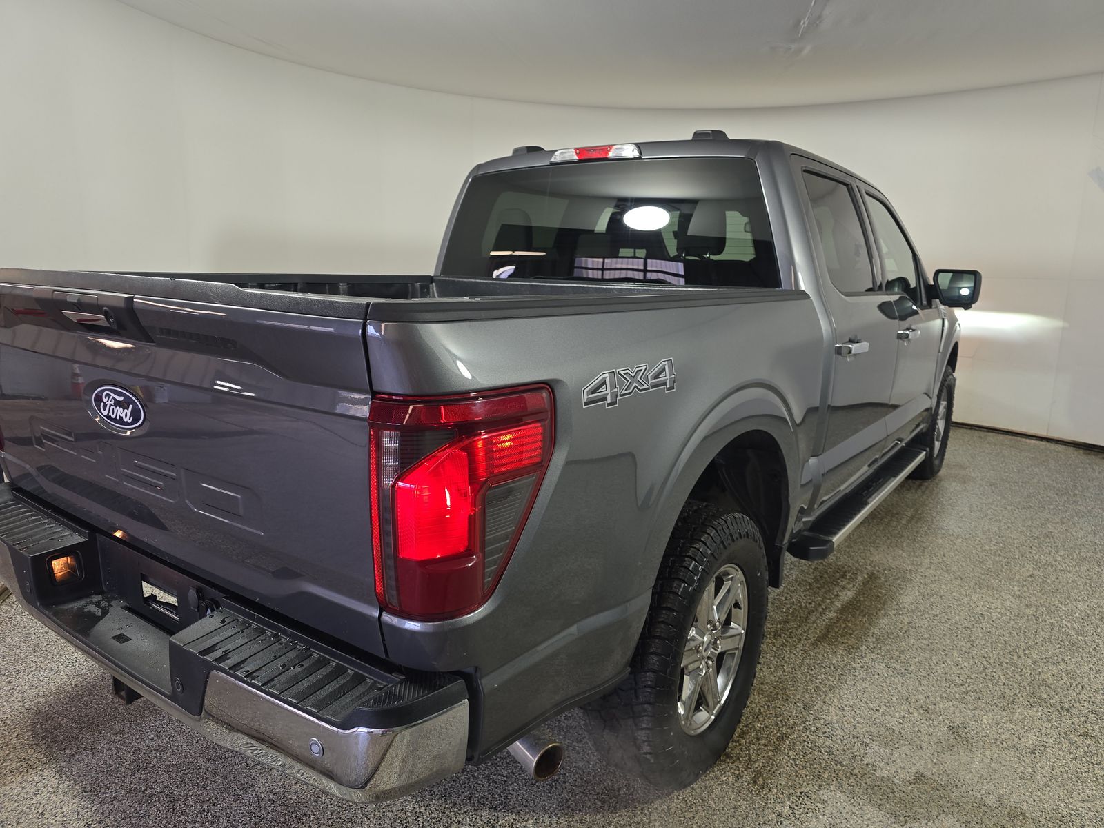 2024 Ford F-150 XLT AWD