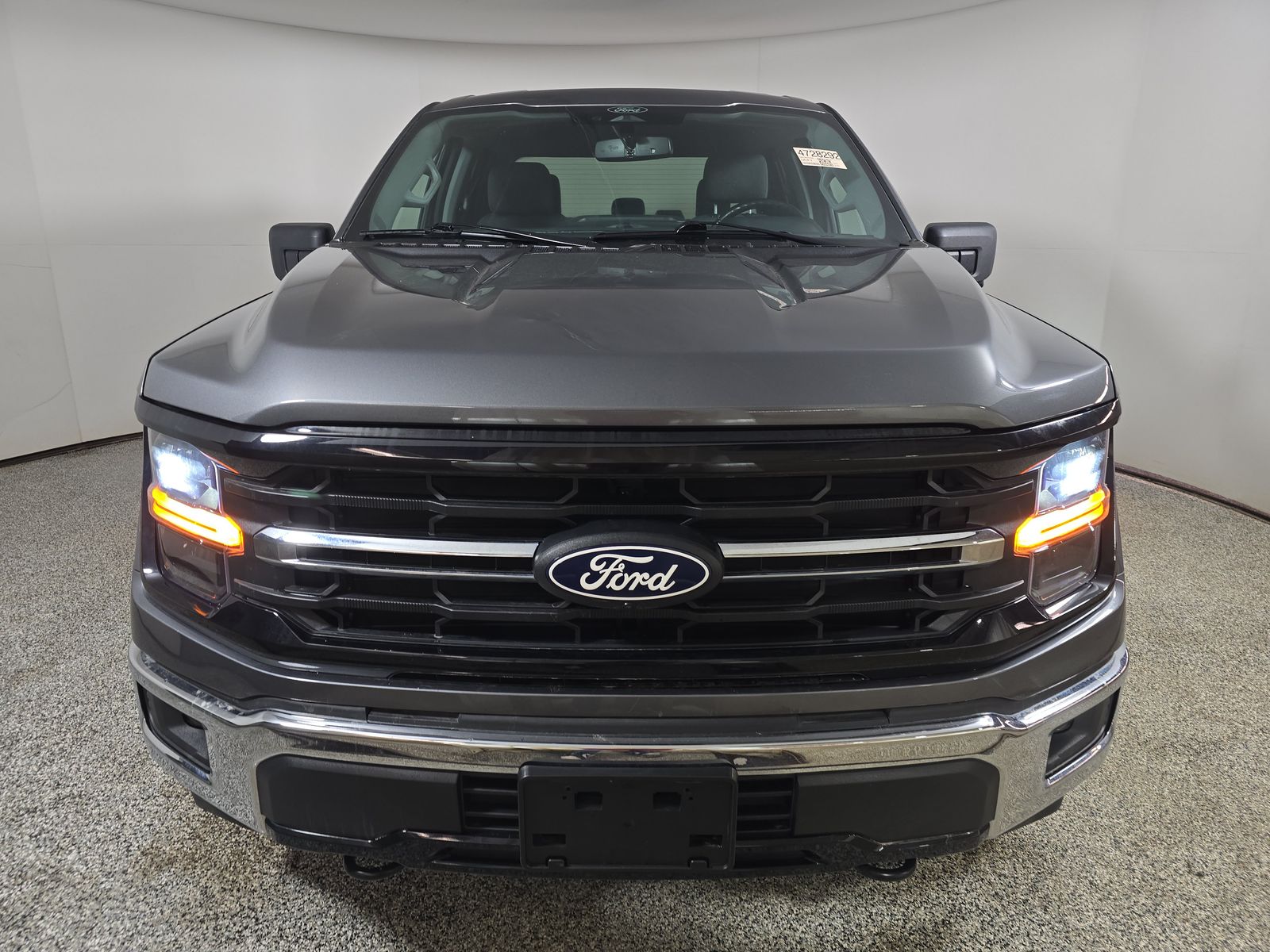 2024 Ford F-150 XLT AWD