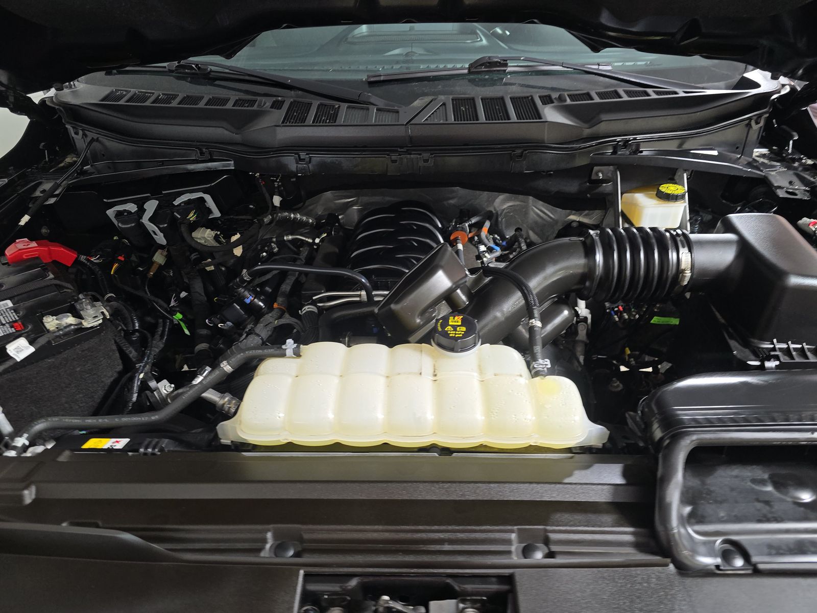 2024 Ford F-150 XLT AWD