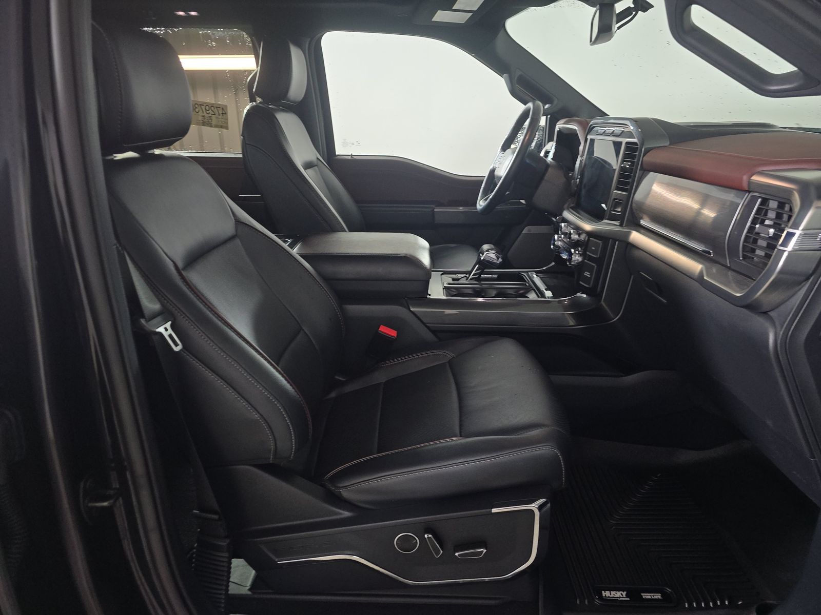 2023 Ford F-150 Lariat AWD