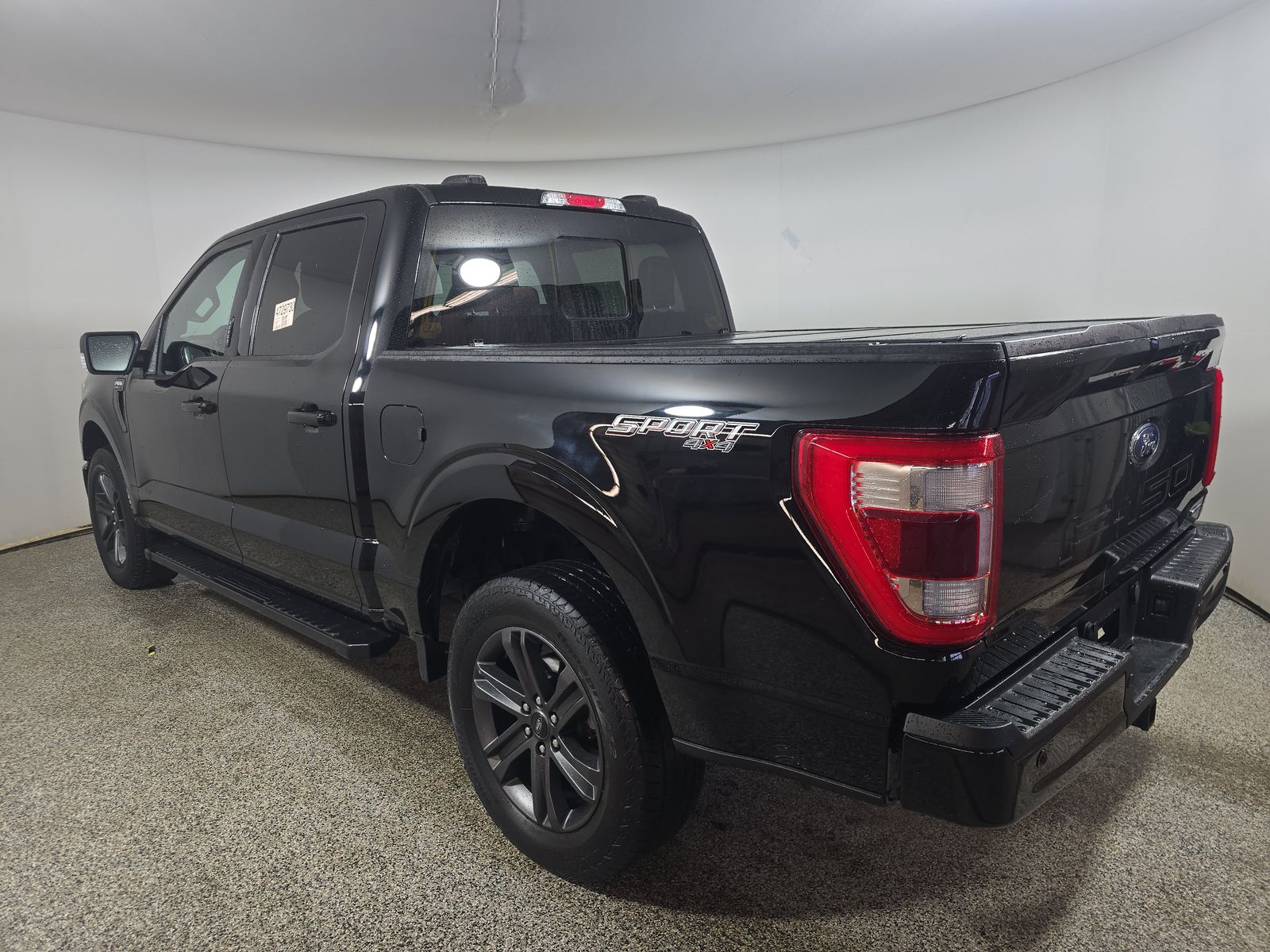 2023 Ford F-150 Lariat AWD