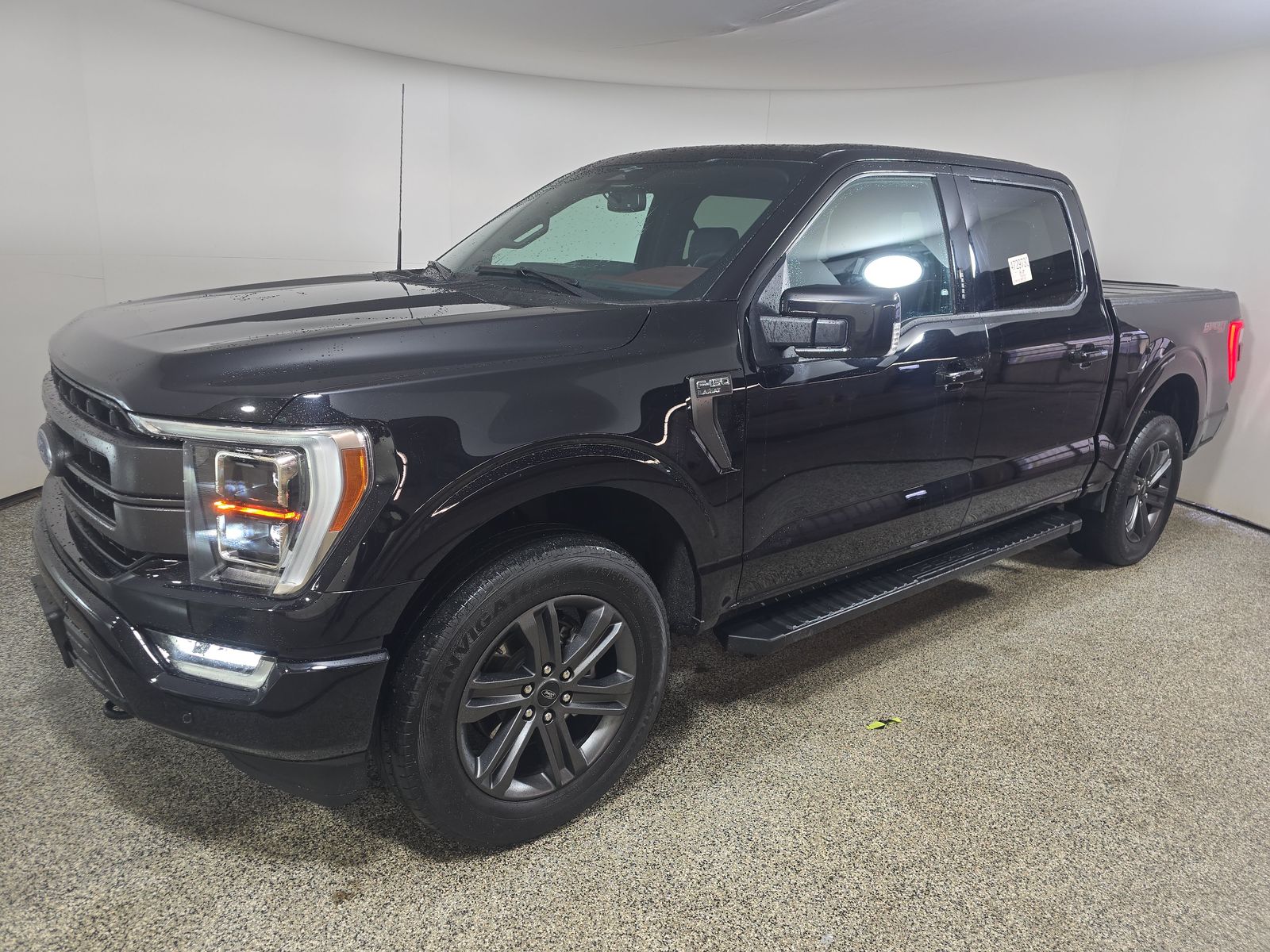 2023 Ford F-150 Lariat AWD