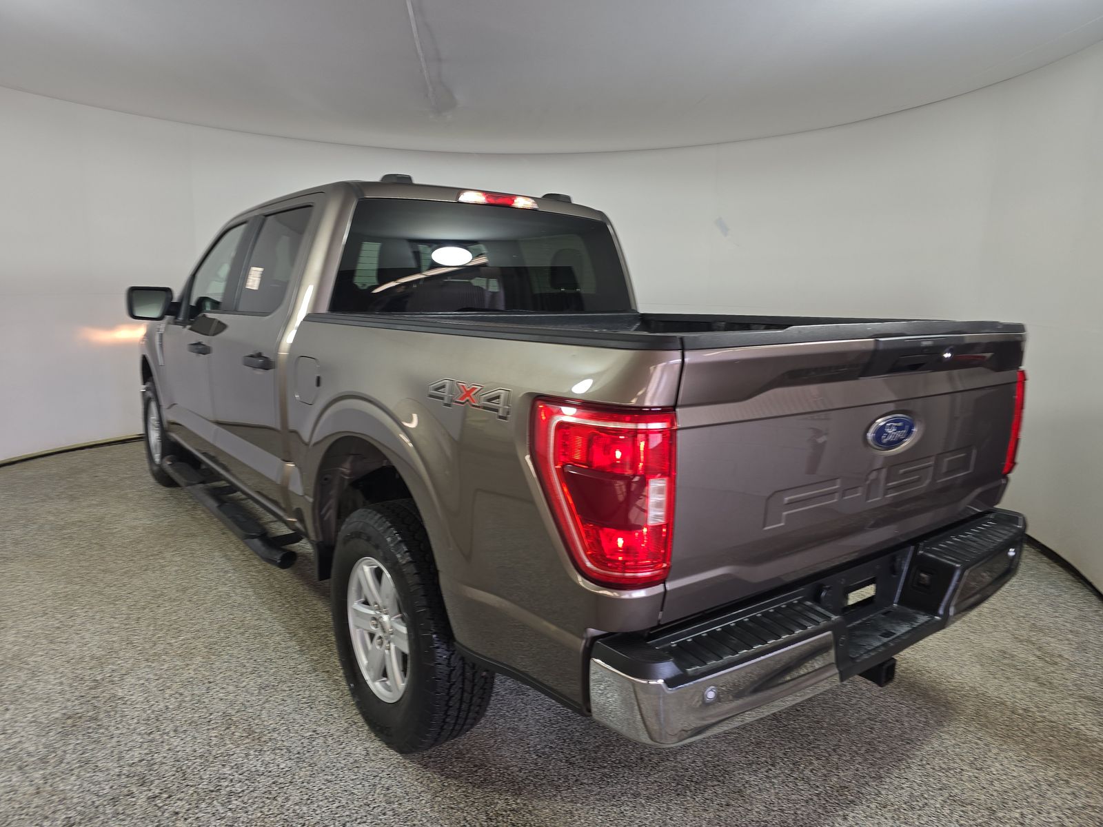 2022 Ford F-150 XLT AWD