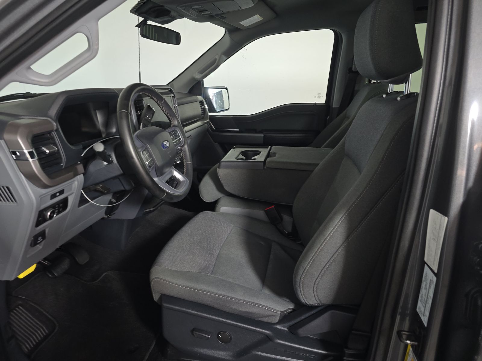 2025 Ford F-150 XLT AWD