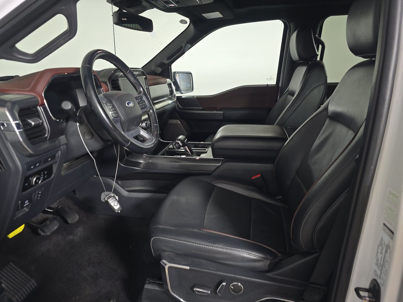 2023 Ford F-150 Lariat AWD