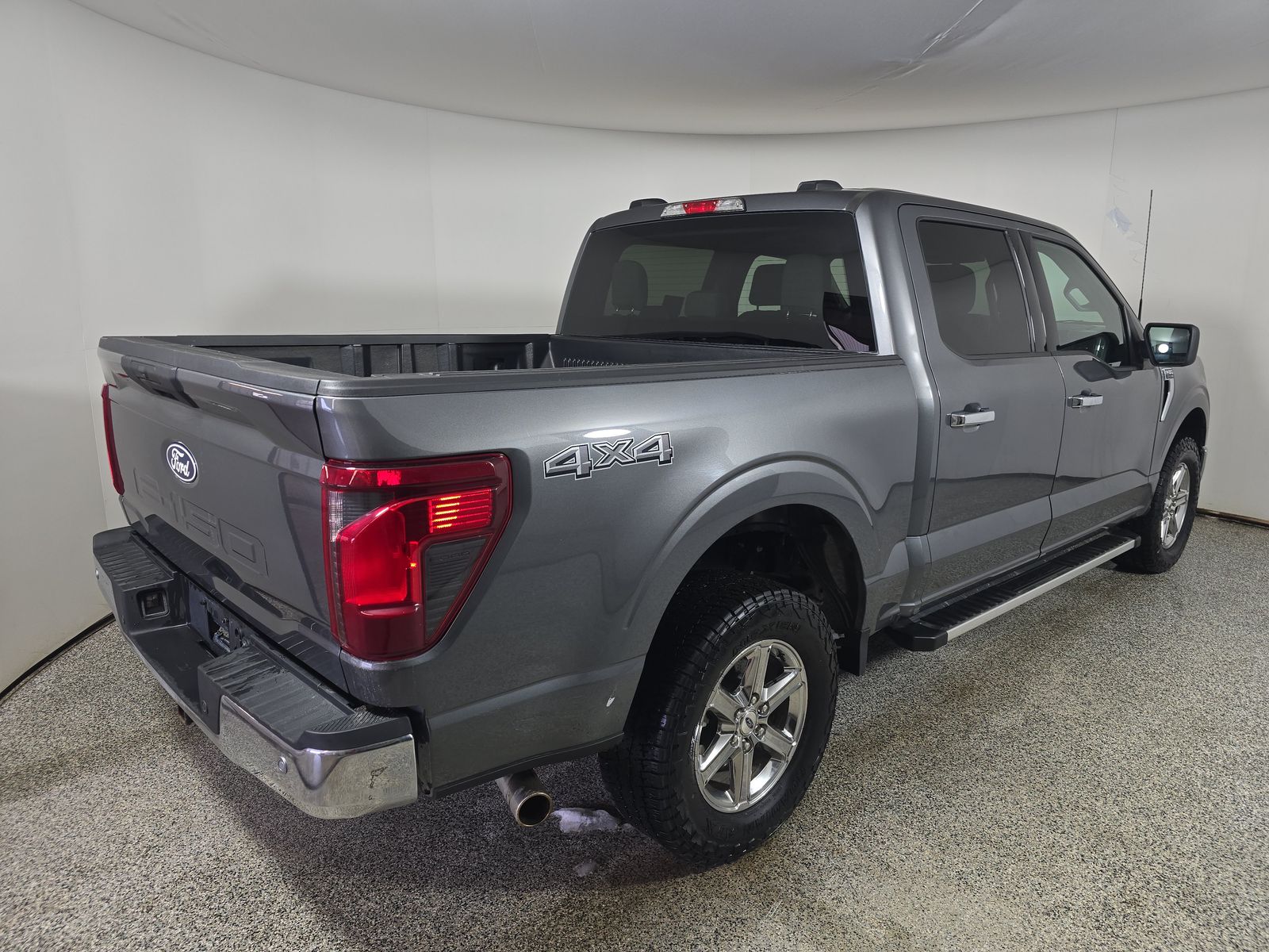 2025 Ford F-150 XLT AWD