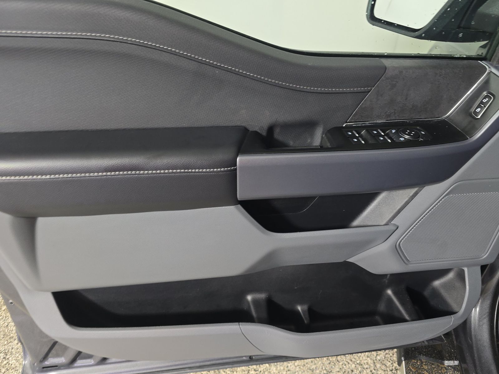 2025 Ford F-150 XLT AWD