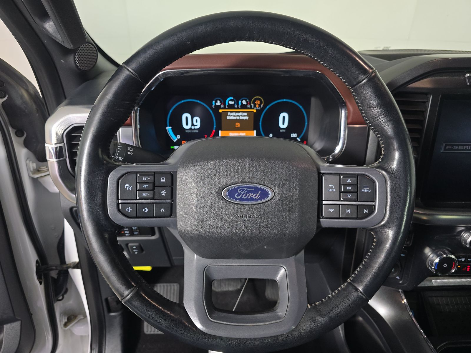 2023 Ford F-150 Lariat AWD