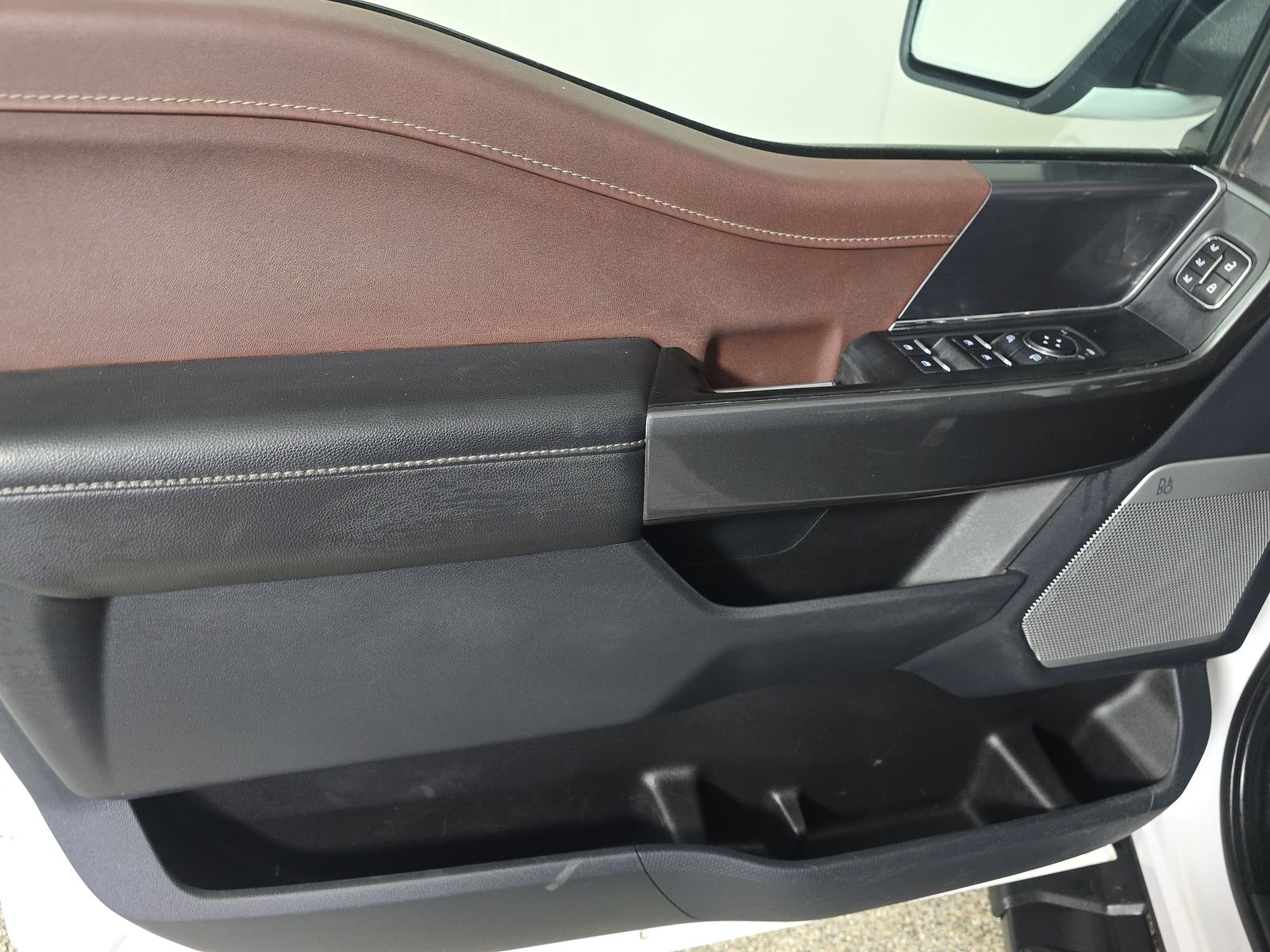 2023 Ford F-150 Lariat AWD