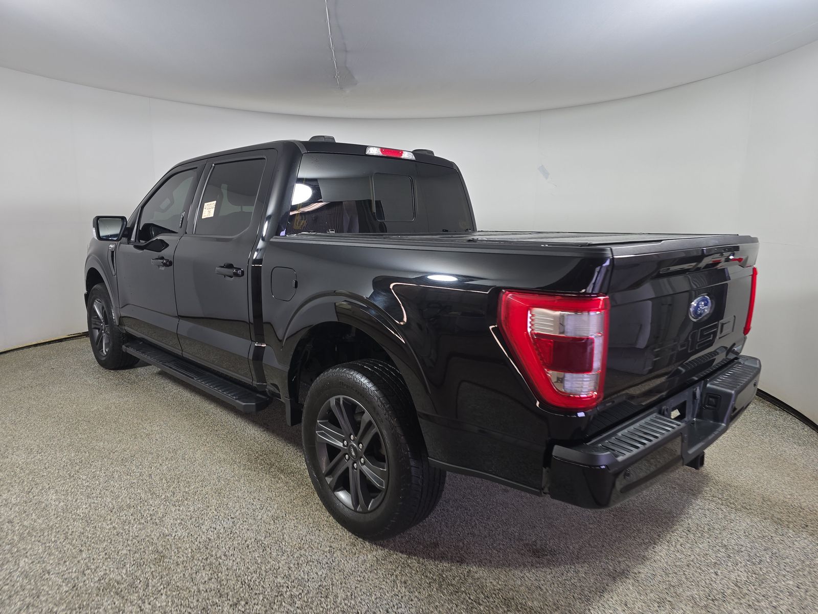 2023 Ford F-150 Lariat AWD