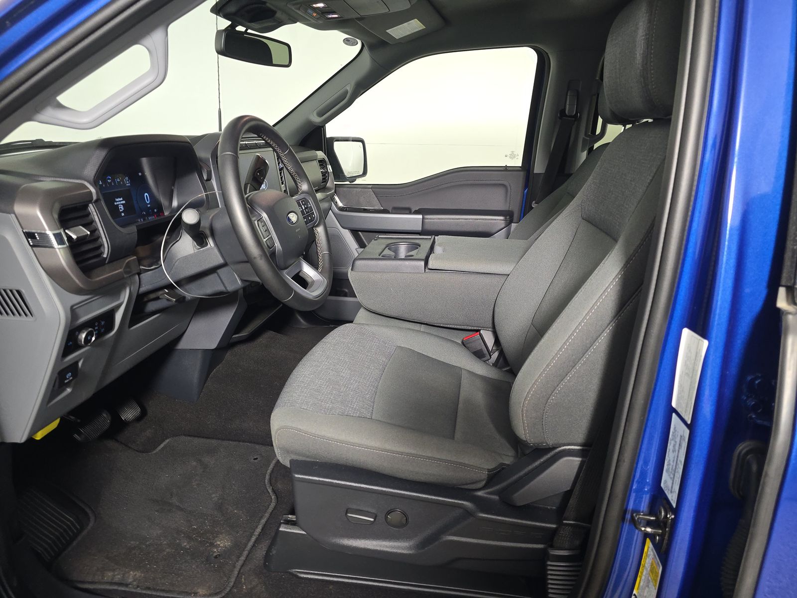 2024 Ford F-150 XLT AWD