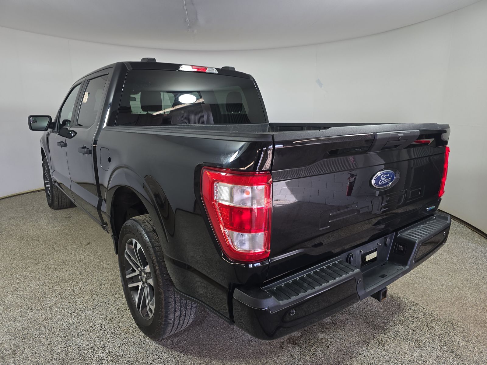 2023 Ford F-150 XL AWD