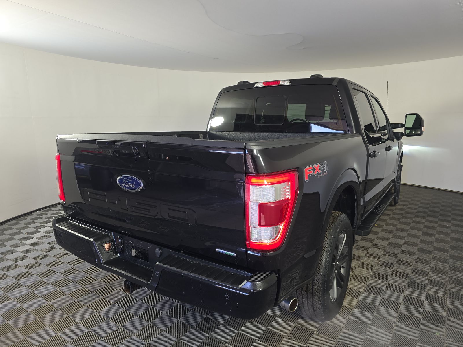 2023 Ford F-150 Lariat AWD