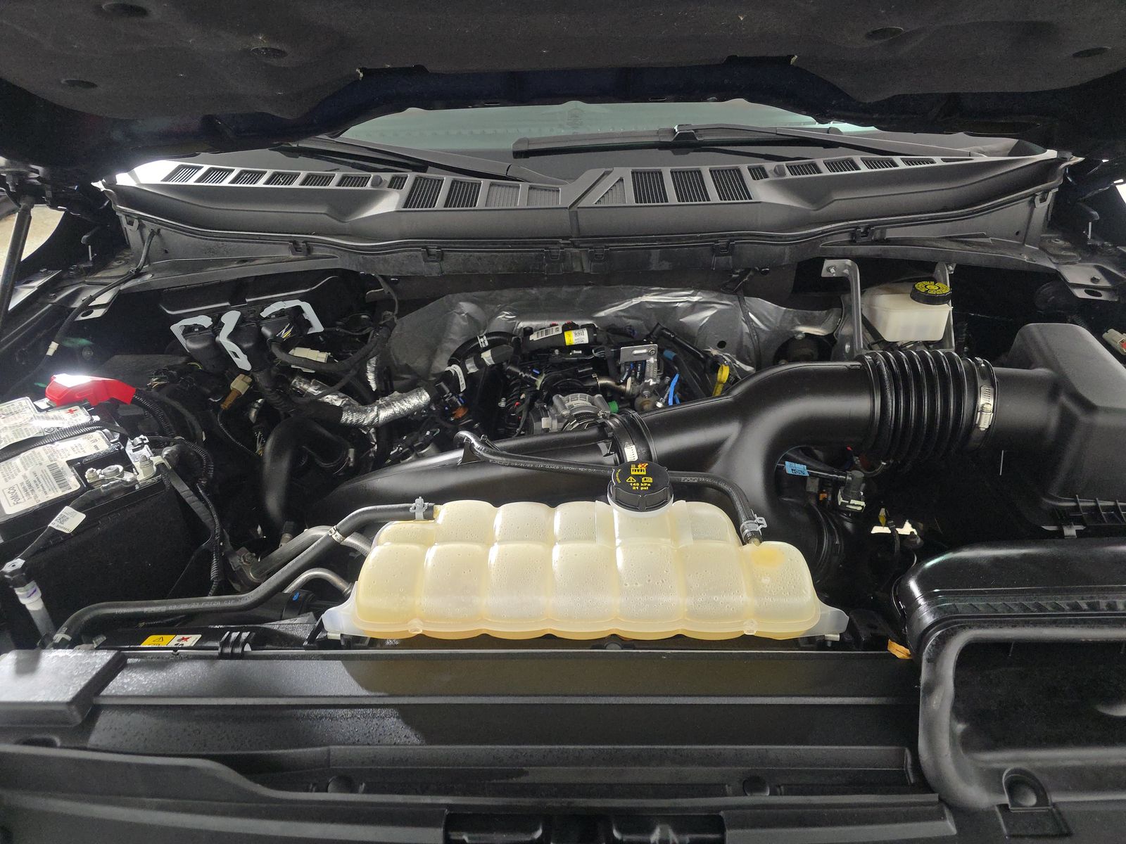 2023 Ford F-150 Lariat AWD