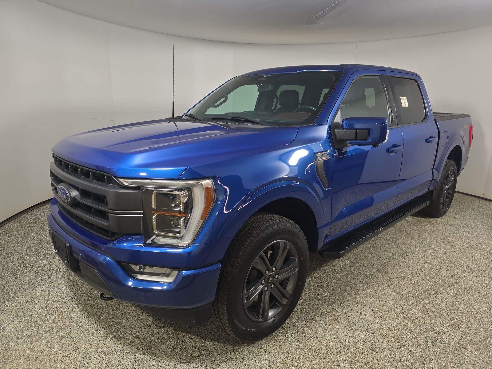 2023 Ford F-150 Lariat AWD